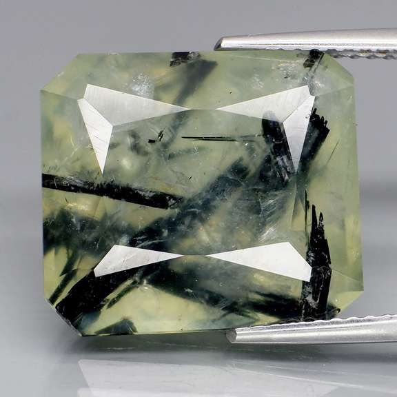 Collectors 15.26ct rutilated Prehnite