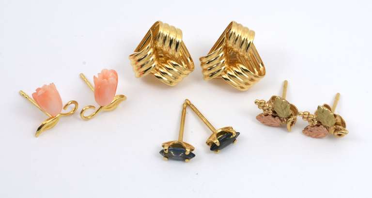 Four diverse Pairs of Stud Earrings