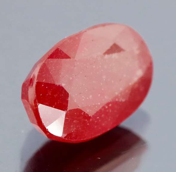 Fantastic 5.54ct oval cut rich blood red Ruby