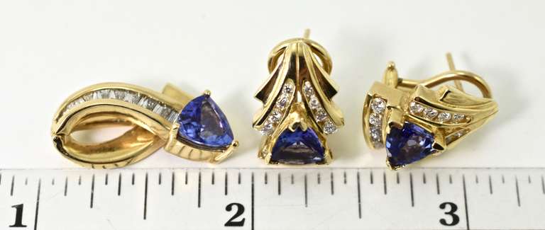 Exquisite Tanzanite and Diamond 14K Suite