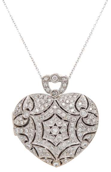 Elegant 1.25ctw Diamond Filigree Heart Locket Pendant Necklace in 18K White Gold