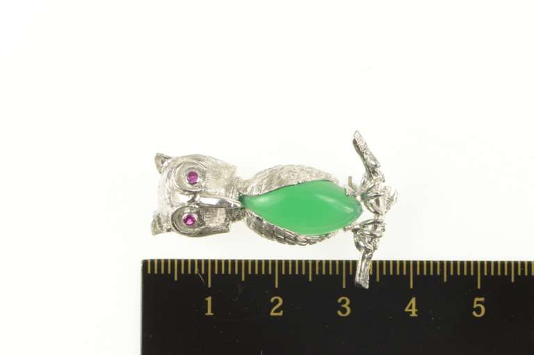 18K White Gold Perched Owl Green Chalcedony Syn. Ruby Pin/Brooch