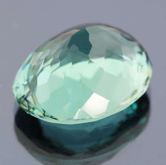 Huge! 26.60ct blue green Hydrothermal Amethyst