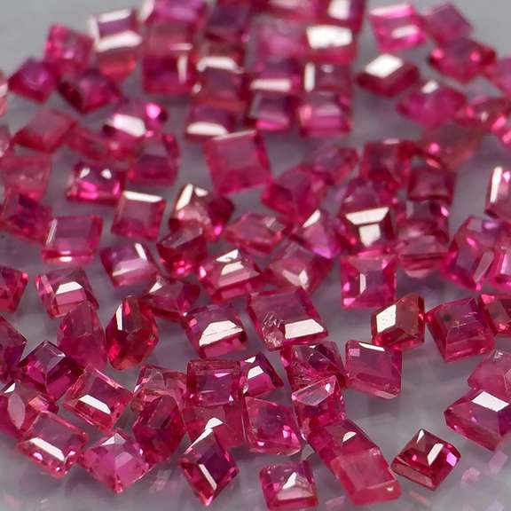 Premium 3.18ct 100 piece princess cut Ruby set
