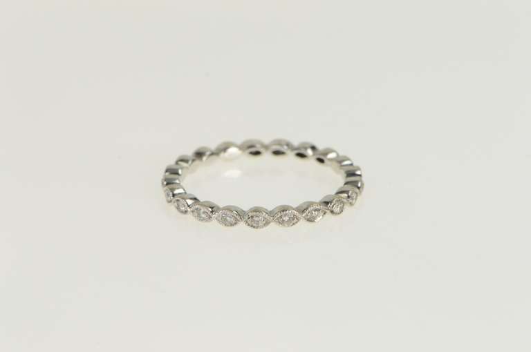 14K White Gold Ornate Scalloped Diamond Wedding Band Ring