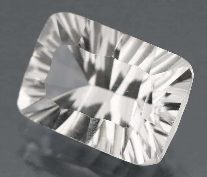 Superb 6.83ct concave cut diamond white Quartz
