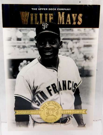 2 Willie Mays Baseball Cards