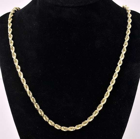 Sparkling Hollow Rope Chain Necklace In 14K Yellow Gold