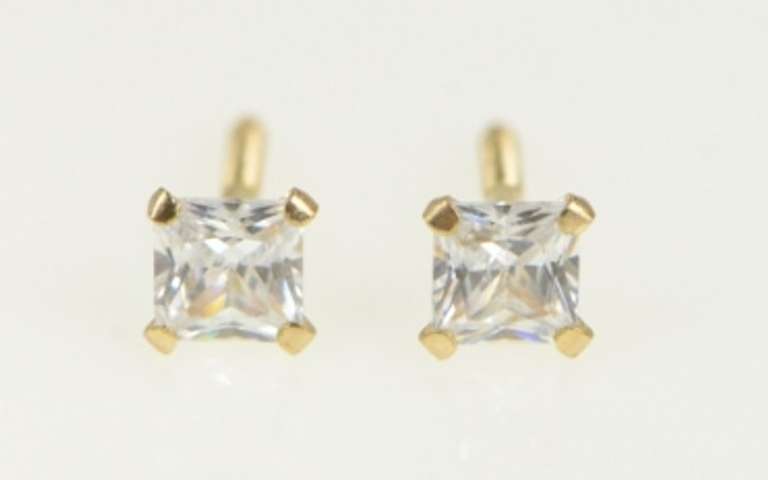 14K Yellow Gold Square Princess CZ Solitaire Classic Stud Earrings