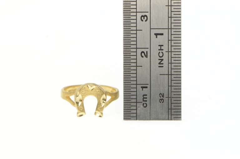 14K Yellow Gold Horse Shoe Diamond Cut Good Luck Lucky Ring