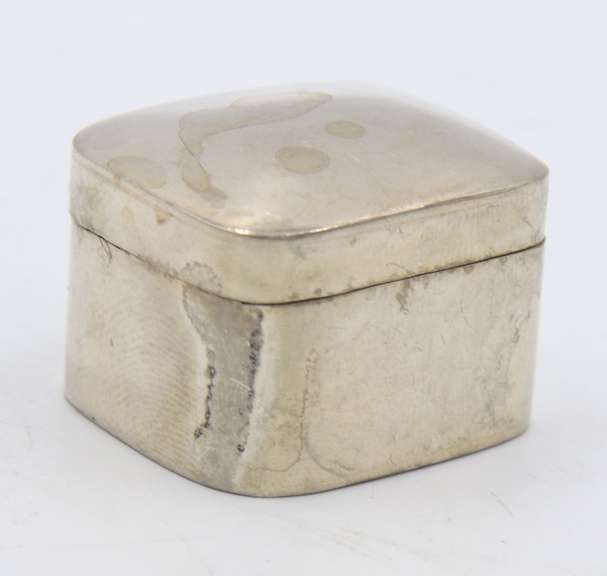Vintage 925 Sterling Silver Mexico Signed Trinket Box