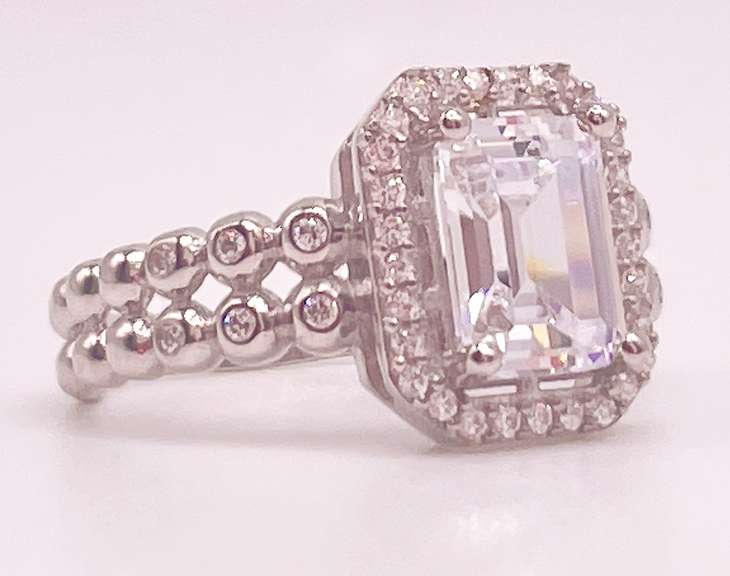 14kt Solid White Gold Cocktail Ring