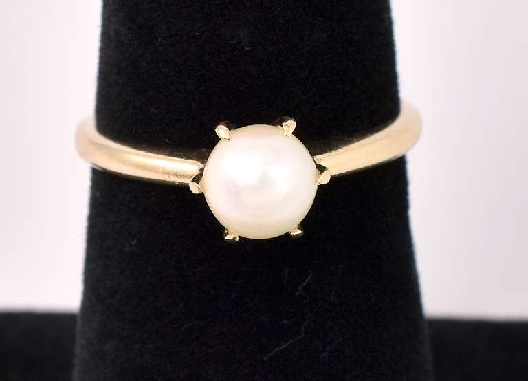 Elegant Pearl Ring In 14K Yellow Gold