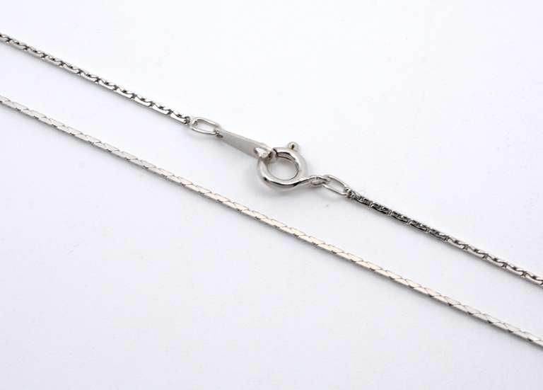 Useful White Gold Cobra Link Necklace