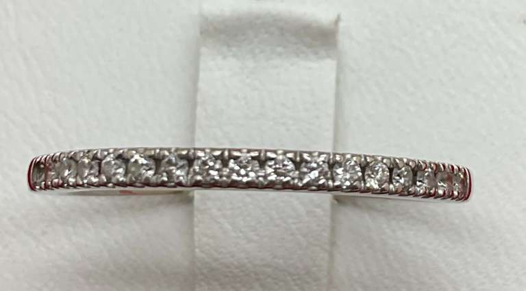 LADIES 14K WHITE GOLD AND DIAMOND BAND
