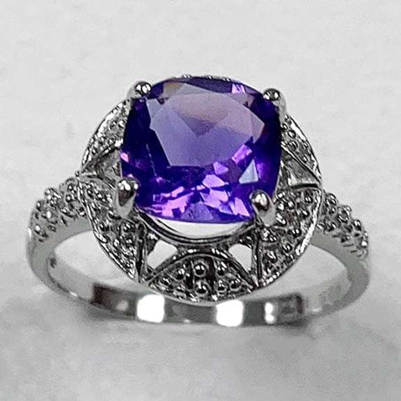 2.00 CT AMETHYST SILVER RING
