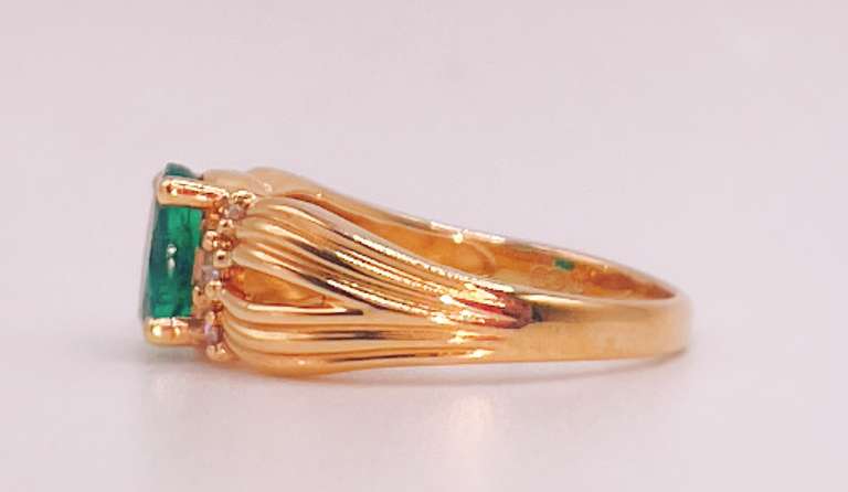 18kt Solid Yellow Gold, Emerald, & Diamond Ring