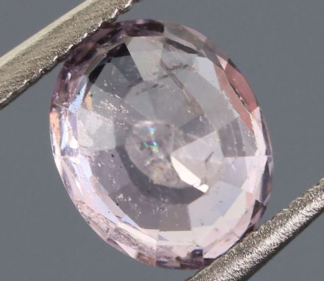 Glittering 1ct silver pink sapphire