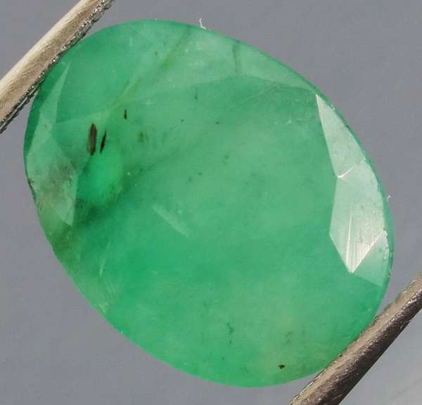 Top green! UNHEATED! 4.55ct Colombian Emerald