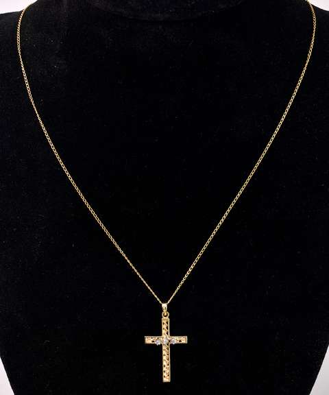 Angelic Diamond Cross Pendant Necklace In 14K Yellow Gold
