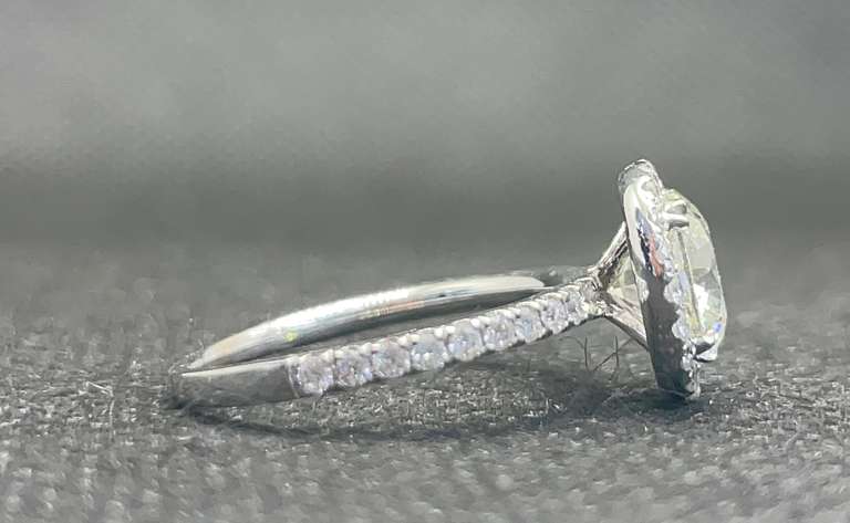 MATCHING DIAMOND ENGAGEMENT RING AND WEDDING BAND SET IN 14KT GOLD