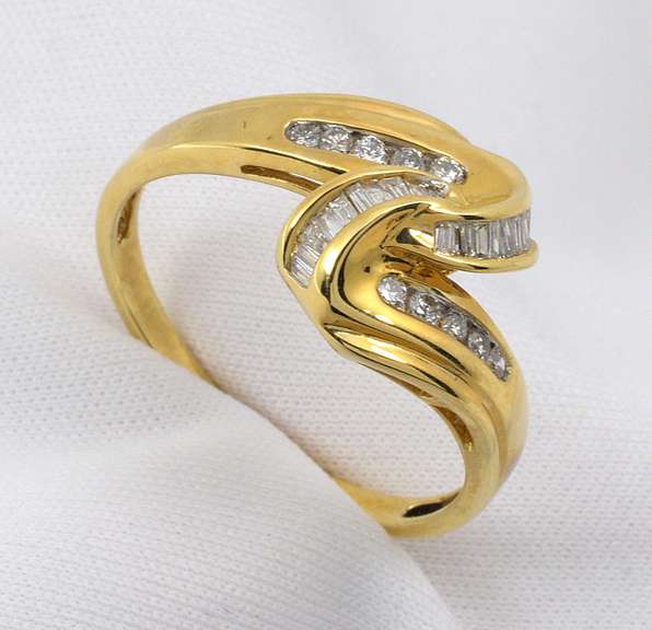 Nicely Designed Channel Set Diamond Ring
