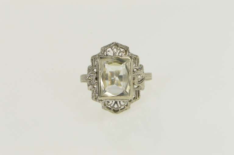 14K White Gold Art Deco Filigree CZ Diamond Accent Vintage Ring