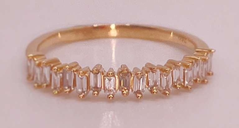 18KT SOLID YELLOW GOLD & DIAMOND BAND RING