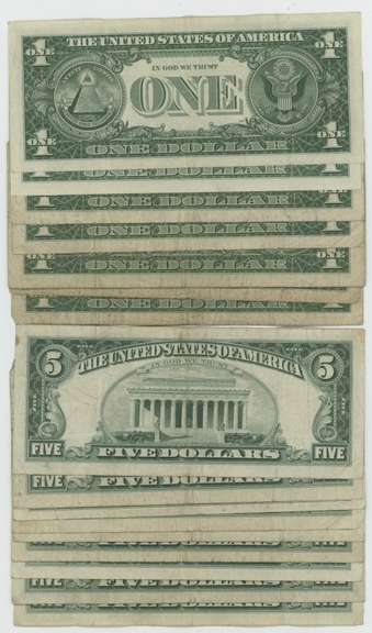 Great lot of 17 STAR Notes: 8 $1 Silver Certs and 9 $5 Red Seals