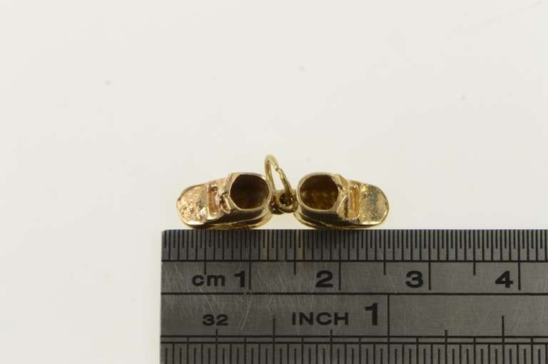 14K Yellow Gold 3D Baby Shoe Bootie Sneaker Vintage Charm/Pendant