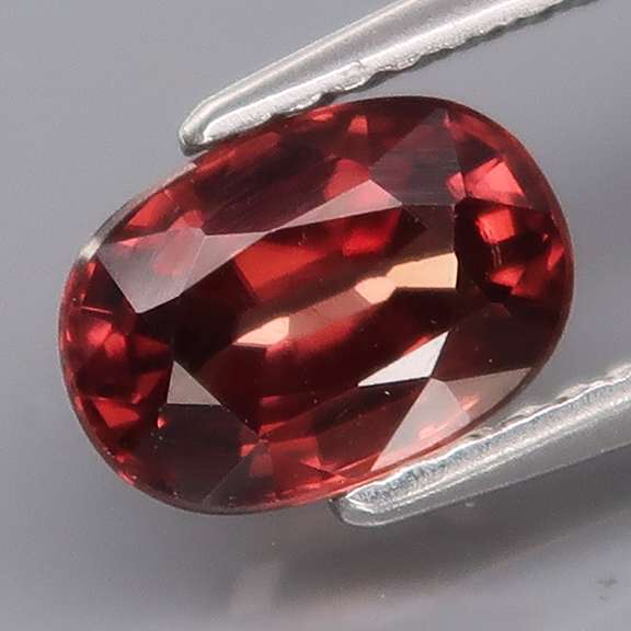 Superb high fire 2.12ct peach pink Zircon