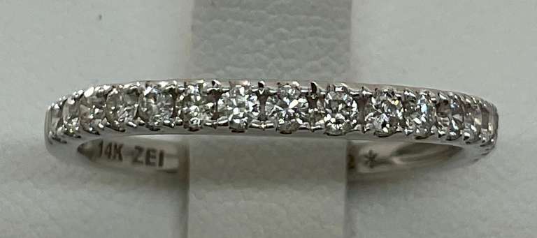 14K WHITE GOLD AND DIAMOND BAND