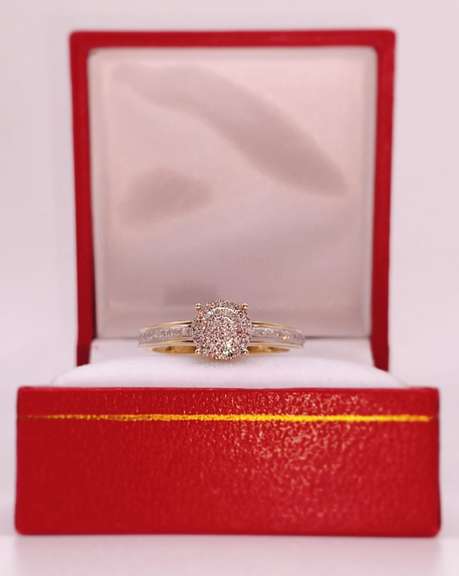 10kt Solid Yellow Gold Diamond Ring