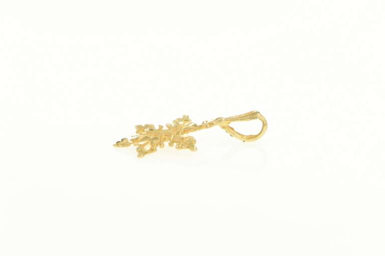 14K Yellow Gold Snowflake Classic Winter Holiday Symbol Charm/Pendant
