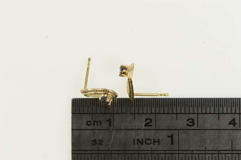 14K Yellow Gold Garnet Tear Drop Filigree Retro Stud Earrings