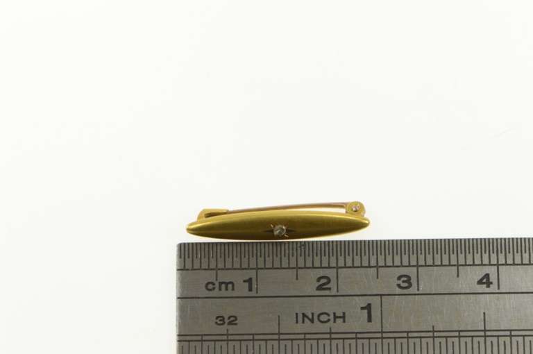 10K Yellow Gold Rose Cut Diamond Oval Classic Bar Pin/Brooch