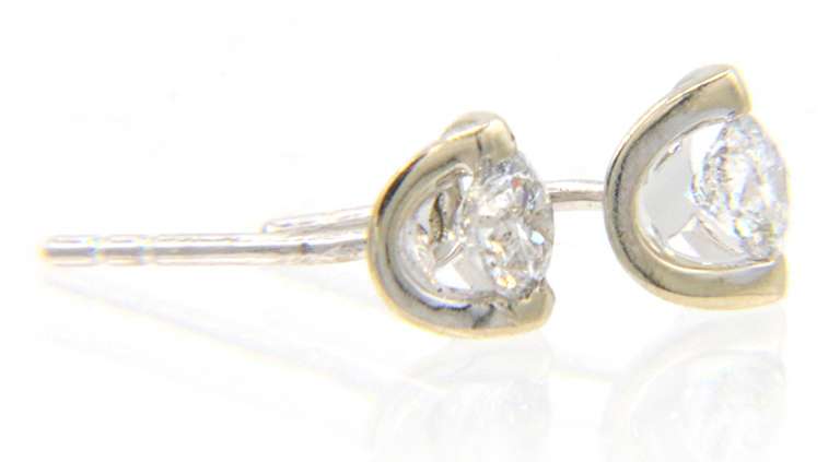 Fantastic 0.40ctw Diamond Solitaire Stud Earrings in 14K