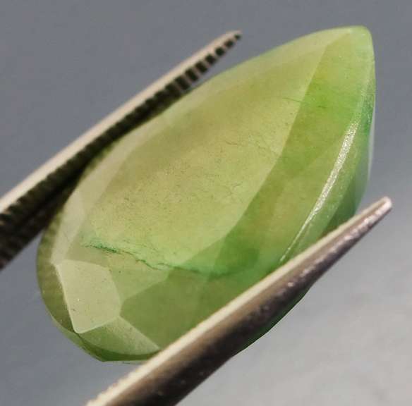Unique color! 9.10ct mossy green Colombian Emerald