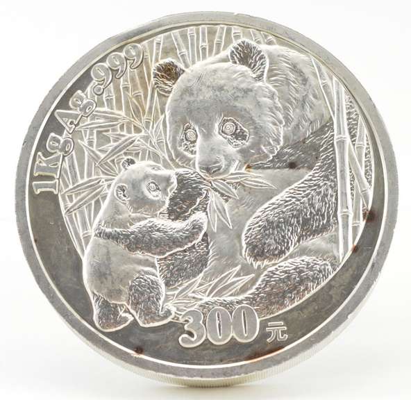 2005 China 300 Yuan 1 Kg. Fine Silver Panda - Kilo Huge