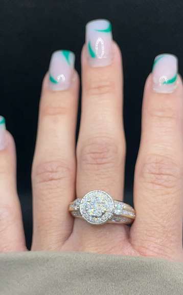 14K Yellow Gold Halo Cluster Engagement Ring – 1.16 CTW, G-H Color, VS2-SI1 Clarity