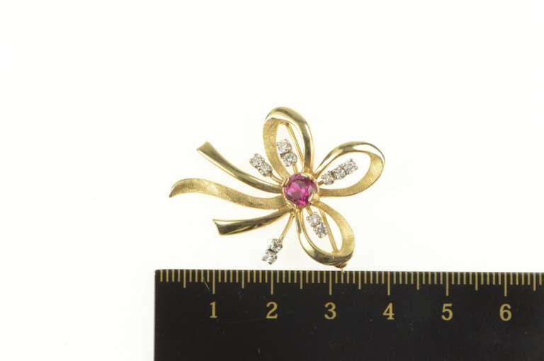 14K Yellow Gold 1930's Syn. Ruby Diamond Accent Bow Ribbon Pin/Brooch