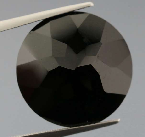 Diamond black 15.93ct checker cut Onyx