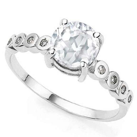 1.06 CT WHITE TOPAZ SILVER RING