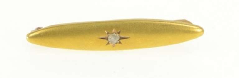 10K Yellow Gold Rose Cut Diamond Oval Classic Bar Pin/Brooch