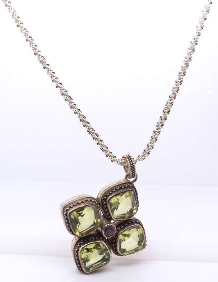 Vintage 925 Sterling Silver Indonesia Peridot Pendant on Italian Chain Necklace