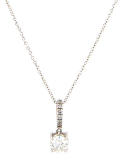 Attractive Diamond Solitaire Pendant on 18kt Chain