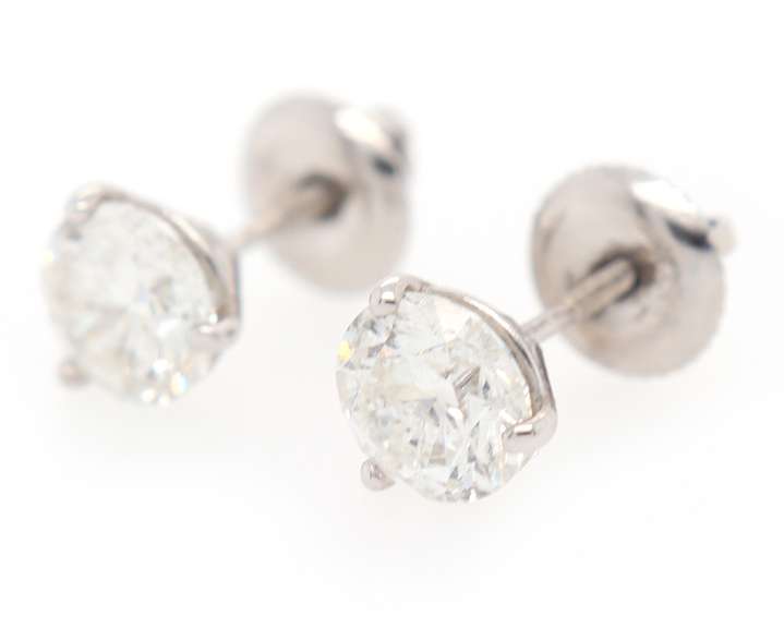 Shimmering 1.63ctw Round Diamond Solitaire Stud Earrings