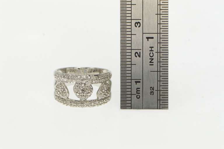 14K White Gold Pave Diamond Heart Love Symbol Band Ring