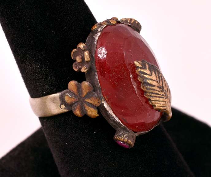 Ravishing 9.57CTS Red Quartz Ring in Sterling Silver