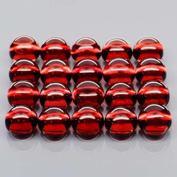 Gorgeous chianti red 8.67ct 20pc Garnet set